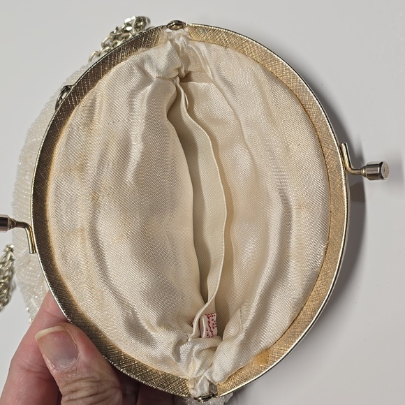 {Mr. Ernest Simon} Vintage Elegant White Beaded Women's Bag - Picture 10 of 12